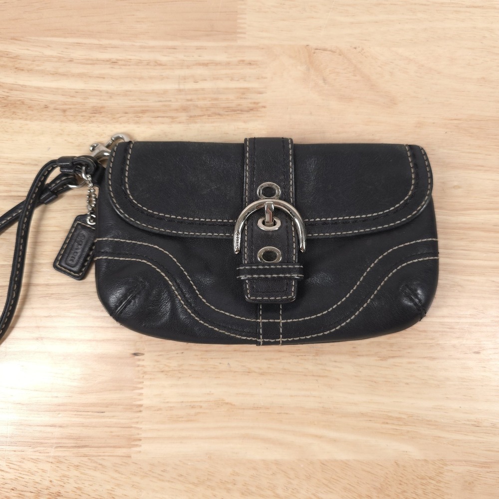 Coach Soho Black Leather Buckle Wristlet Clutch Hangtag Contrast Stitch VTG Y2K